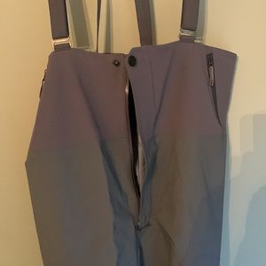 NWT Arc’Teryx men’s ski bibs - size medium